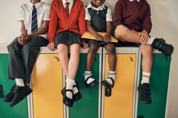 https://az.prshots.es/contents/archives/105/134/images/thumb350x287_auto/matalan-back-to-school-shop-18_thumb.jpg