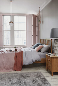 https://az.prshots.es/contents/archives/194/254/images/thumb350x287_auto/furniturevillage_194254160388516_thumb.jpg