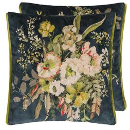 MARGARETTA VELVET CUSHION CCDG1572