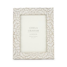 50083130 £18 Photoframe Taupe Frill