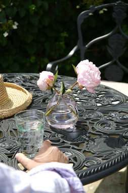 Oxleys National Trust Octavia table top Anthracite 2