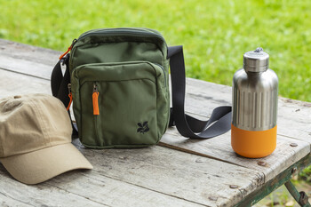 https://az.prshots.es/contents/archives/2026/1026/images/thumb350x287_auto/national-trust-outdoor-accessories-bag-landscape_thumb.jpg