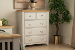 Bellevue Light Grey 5 Drawers Chest - RRP €1,099 NOW €549