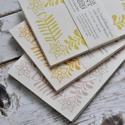 10 Small Cards with Patterned Border