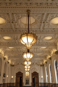 https://az.prshots.es/contents/archives/2628/1246/images/thumb350x287_auto/fritz_fryer_the-birmingham-grand-fritz-fryer-lighting_6_thumb.jpg