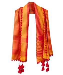 Simons Sunset Scarf, £20 2