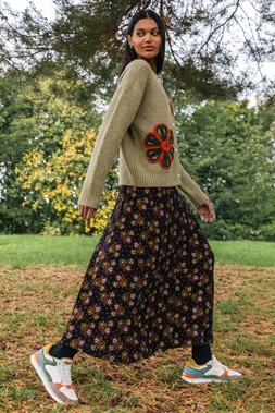 Roman Green Flower Embroidered Button Cardigan