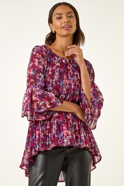 Roman Wine Metallic Abstract Pleated Top