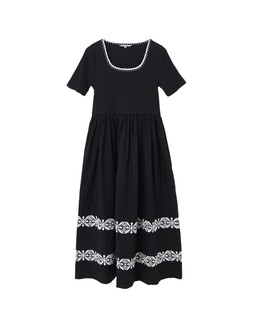 Black & White Broderie Short Sleeve Midi Dress £85