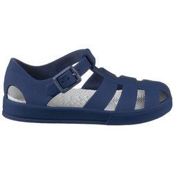 B&M HOLIDAY SHOP 2026 // LUGGAGE // KIDS' JELLY SHOES - BLUE // £5 //