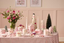 B&M AW26 SWEET SNOWFALL TABLE 1