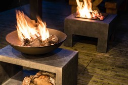 FIRE PIT & RECTANGLE CONSOLE CEMENT H52CM W64CM &pound;249.99