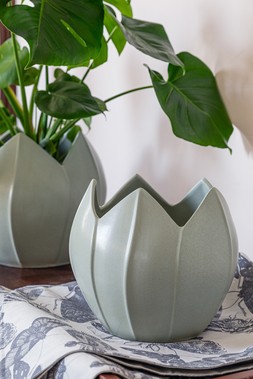 KEW FLOWER PLANTER PISTACHIO GREEN &pound;49.99