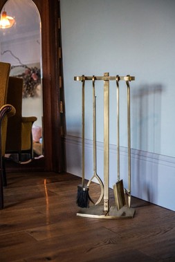 FIRESIDE COMPANION SET BRASS £139.99
