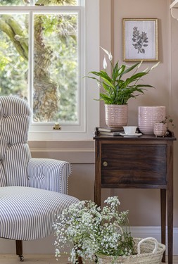 Morganite Reactive Glaze Planter H16cm D16cm &pound;16.99