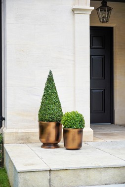 OUTDOOR HAMPTON COPPER METAL PLANTER &pound;54.99 & OUTDOOR HAMPTON COPPER METAL URN &pound;79.99