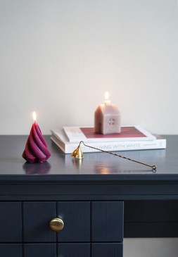 TAUPE HOUSE CANDLE H9.5CM