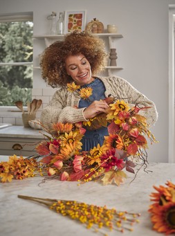 Sunflower Wreath 61cm