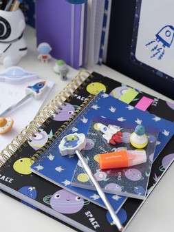 Paint Your Own Astronaut Pen Pot £5