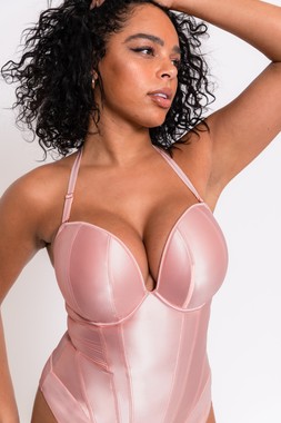 PLUNGE STRAPLESS PADDED BODY POWDERY PINK (30-38DD-J) &pound;78.00, $156.00, &euro;106.00, $196.00 (CAD)