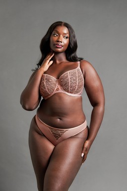 Restraint Dusty Rose Bra £42 €66 CAD $92 AUS $96.95, Brazilian £20 €31 CAD $37 AUS $40.95 1