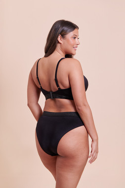 SIREN SEASNON-WIRED BIKINI TOP £35 €53 USD$66 CAD$79 AUD$85.95 &   SIREN SEASHIGH LEG BIKINI BRIEF £22 €33 USD$39  CAD$43 AUD$44.95