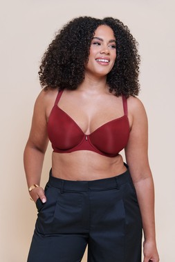 Smoothie Spacer Bra Deep Red £42 €66 CAD $92 AUS $96.95 2