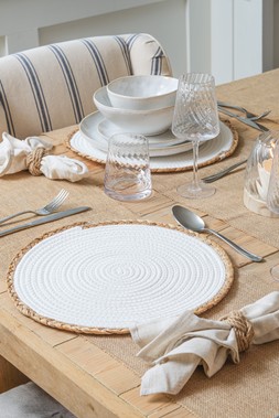 MRS HINCH CORE DINNER (NEW PLACEMATS) 2