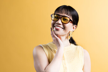 https://az.prshots.es/contents/archives/4214/1682/images/thumb350x287_auto/iolla-arran-sunglasses-with-sunbeam-lenses_thumb.jpg