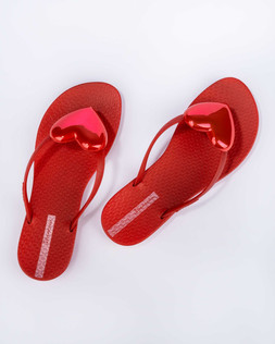 Maxi Heart Flip Flops Red - £26