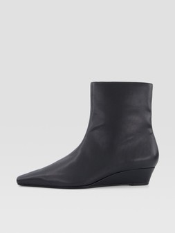 X2L7F The Very Collection Point Wedge Ankle Boot £40
