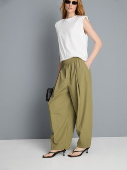 PRIMARK PAPER TOUCH PLEAT FRONT TROUSER, £16, €18, $25, RON90, PLN80, CZK470 (3)