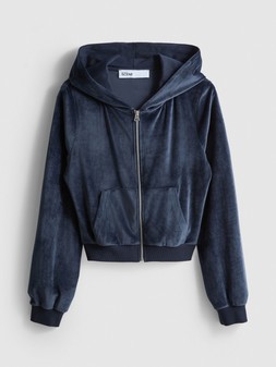 PRIMARK VELOUR ZIP SWEAT, £10, €12, NE €14, $16, RON60, PLN50, CZK310, HUF4400