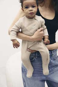 https://az.prshots.es/contents/archives/98/201/images/thumb350x287_auto/marks_amp_spencer_03269_shot3_144_thumb.jpg