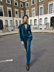 https://az.prshots.es/contents/archives/98/201/images/thumb350x287_auto/marks_amp_spencer_ms-ww-autumn-24-campaign-1_thumb.jpg