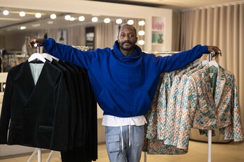 https://az.prshots.es/contents/archives/98/201/images/thumb350x287_auto/marks_amp_spencer_msdressthenation-48_thumb.jpg